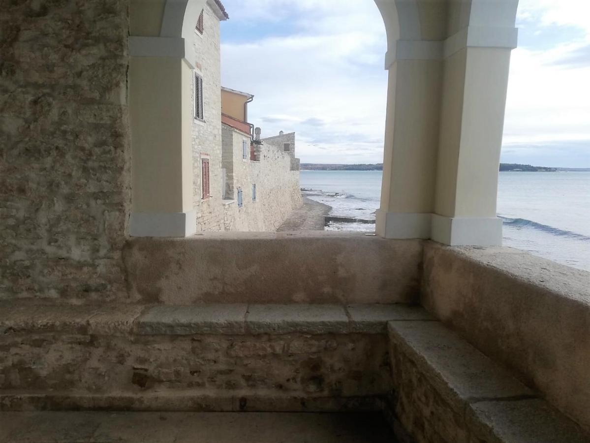 Apartment Jana Novigrad  Luaran gambar
