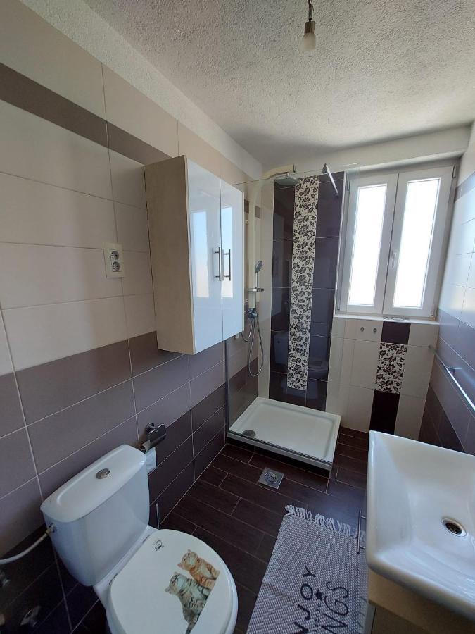 Apartment Jana Novigrad  Luaran gambar
